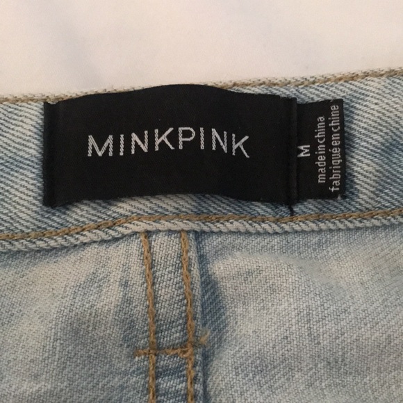 Shorts - Picture 4 of 4